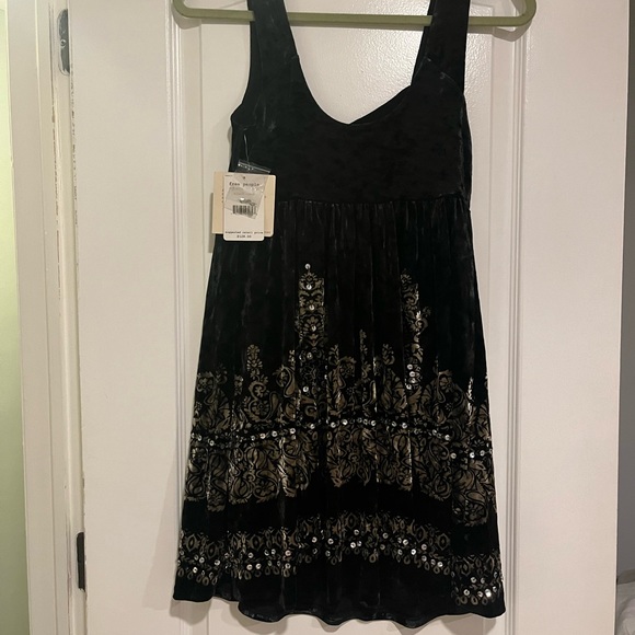 Free People Velvet Dress NWT - Picture 2 of 5